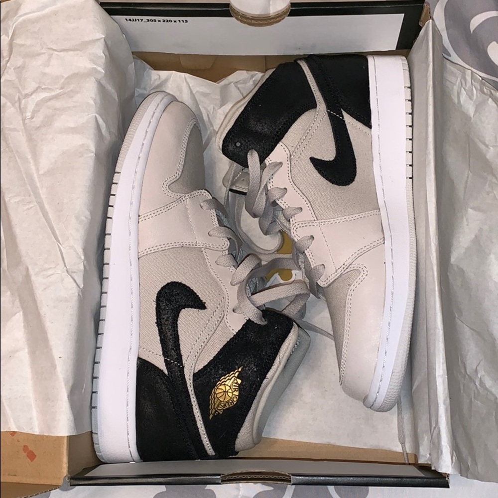 NIKE // Air Jordans